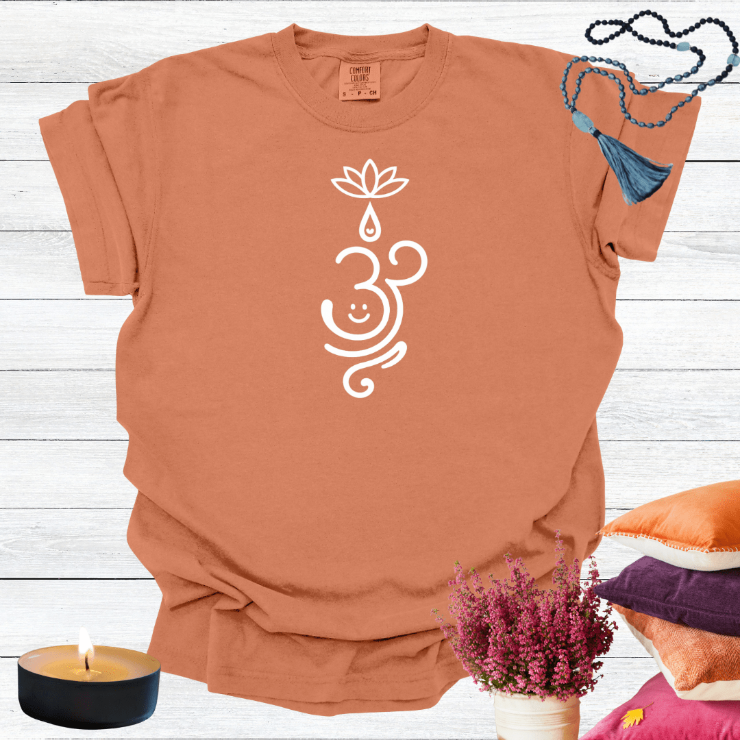 Smiley Heart Lotus Om T-shirt