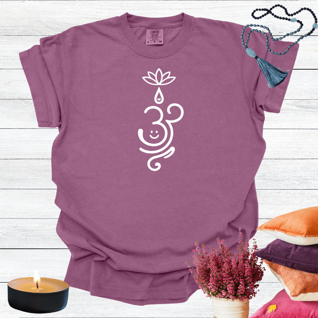 Smiley Heart Lotus Om T-shirt
