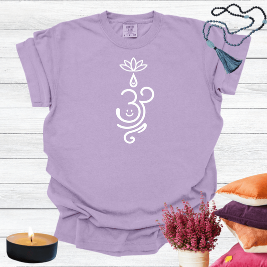 Smiley Heart Lotus Om T-shirt